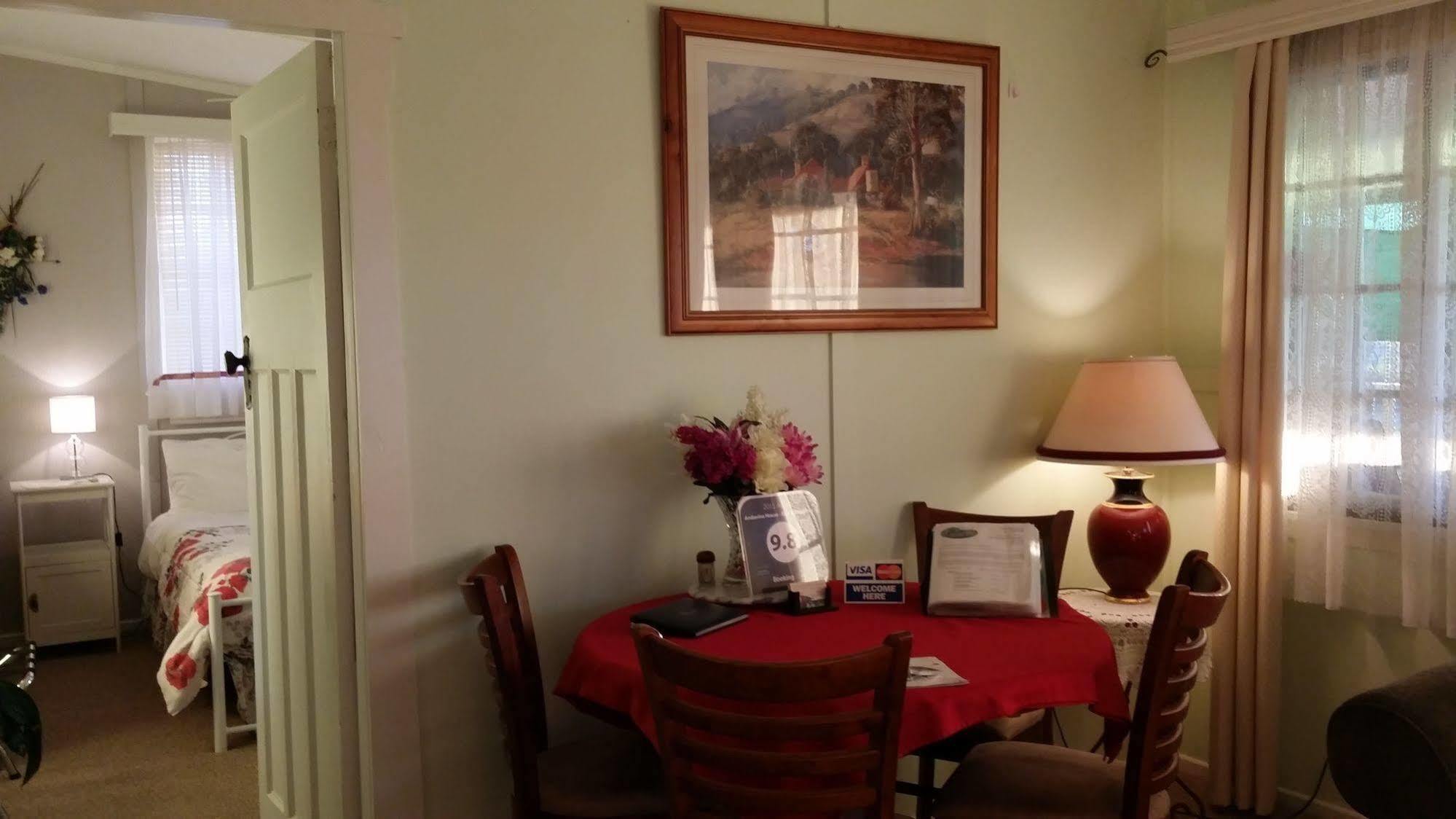 Andavine House - Bed & Breakfast Γκράφτον Εξωτερικό φωτογραφία